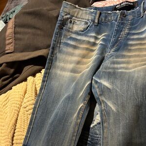 Malabasas Men's Slim Fit Distressed Denim Jeans